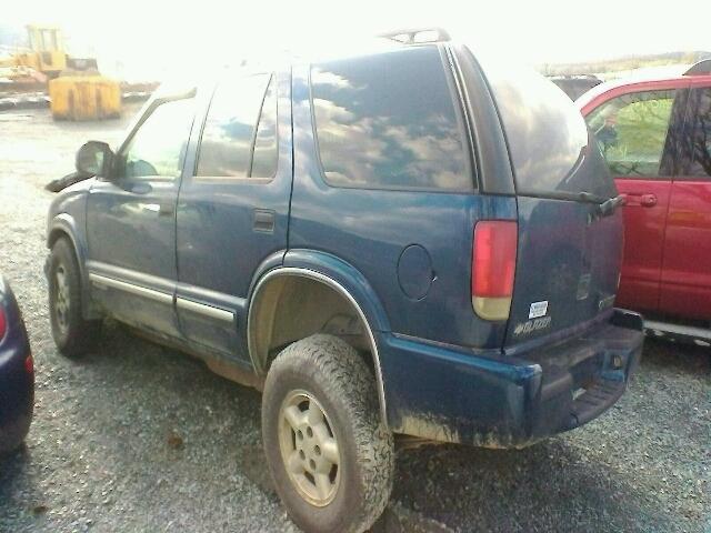 1GNDT13W012110252 - 2001 CHEVROLET BLAZER BLUE photo 3