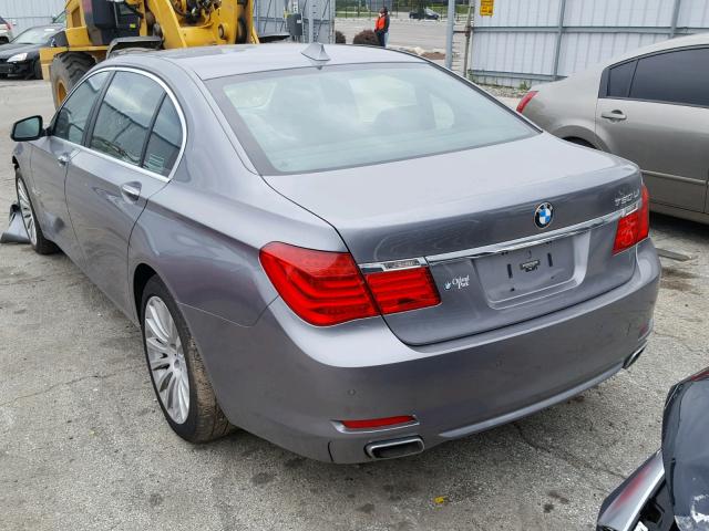 WBAKC8C58CC435676 - 2012 BMW ALPINA B7 GRAY photo 3