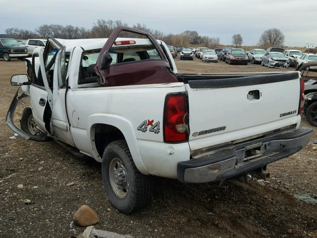 1GCHK29U94E198861 - 2004 CHEVROLET SILVERADO WHITE photo 3