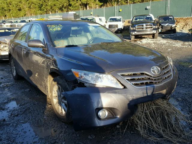 4T4BF3EKXBR120498 - 2011 TOYOTA CAMRY BASE GRAY photo 1