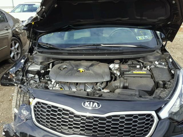 KNAFK4A60G5542370 - 2016 KIA FORTE LX BLACK photo 7