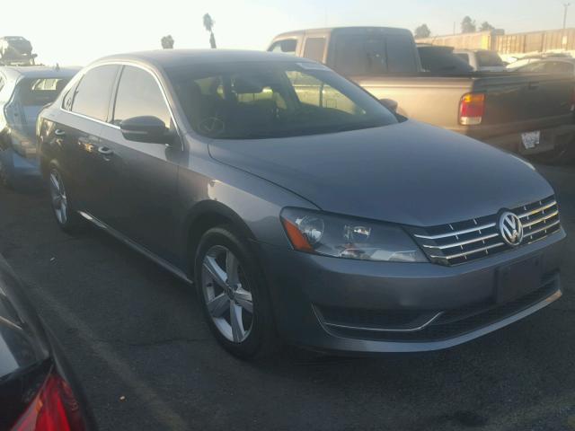 1VWBN7A31DC032775 - 2013 VOLKSWAGEN PASSAT SE GRAY photo 1