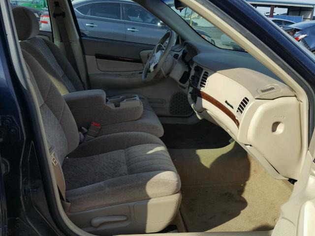 2G1WF55E529259983 - 2002 CHEVROLET IMPALA 蓝色 照片 5