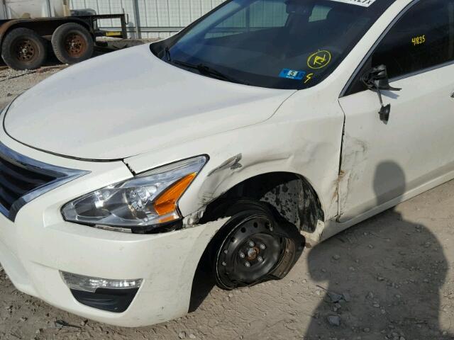 1N4AL3AP3FC241296 - 2015 NISSAN ALTIMA 2.5 WHITE photo 9