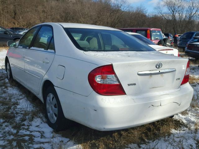 4T1BE32K33U165009 - 2003 TOYOTA CAMRY LE WHITE photo 3