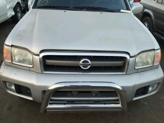 JN8DR09Y83W828268 - 2003 NISSAN PATHFINDER SILVER photo 9