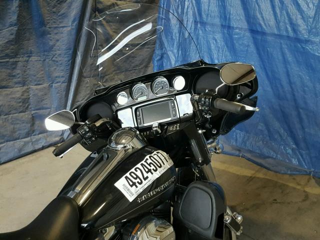 1HD1KEL15GB677171 - 2016 HARLEY-DAVIDSON FLHTK ULTR BLACK photo 5