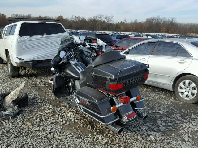 1HD1FC4109Y678428 - 2009 HARLEY-DAVIDSON FLHTCU GRAY photo 3