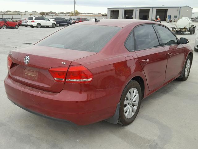 1VWAS7A3XFC056869 - 2015 VOLKSWAGEN PASSAT S RED photo 4