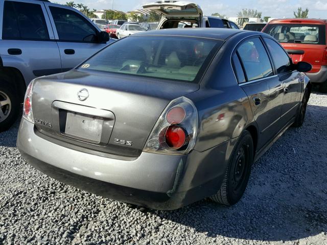 1N4AL11D75C214322 - 2005 NISSAN ALTIMA S GRAY photo 4