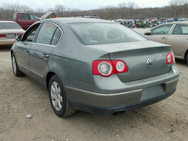 WVWJK73C08P044838 - 2008 VOLKSWAGEN PASSAT TUR GREEN photo 3