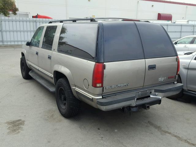 1GKFK16R1XJ789980 - 1999 GMC SUBURBAN K TAN photo 3