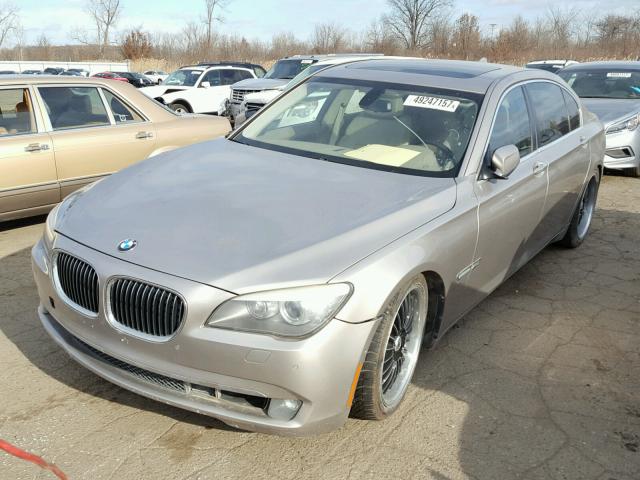 WBAKC8C5XACY68865 - 2010 BMW 750 LI TAN photo 2