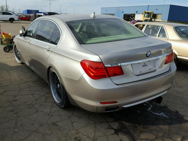 WBAKC8C5XACY68865 - 2010 BMW 750 LI TAN photo 3