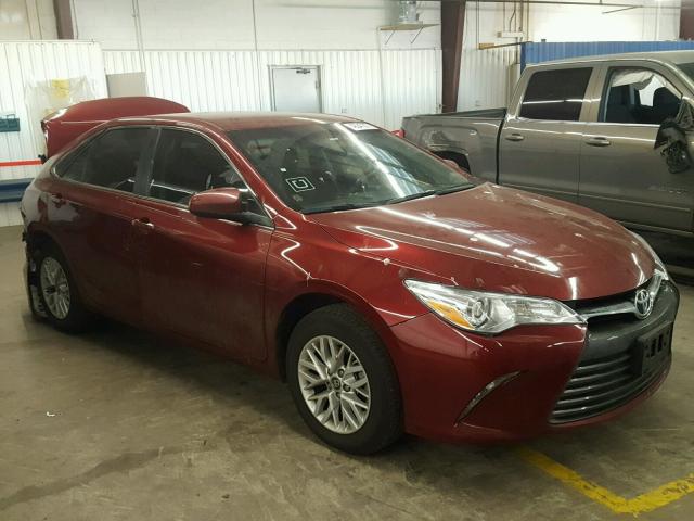 4T1BF1FK1HU679329 - 2017 TOYOTA CAMRY RED photo 1