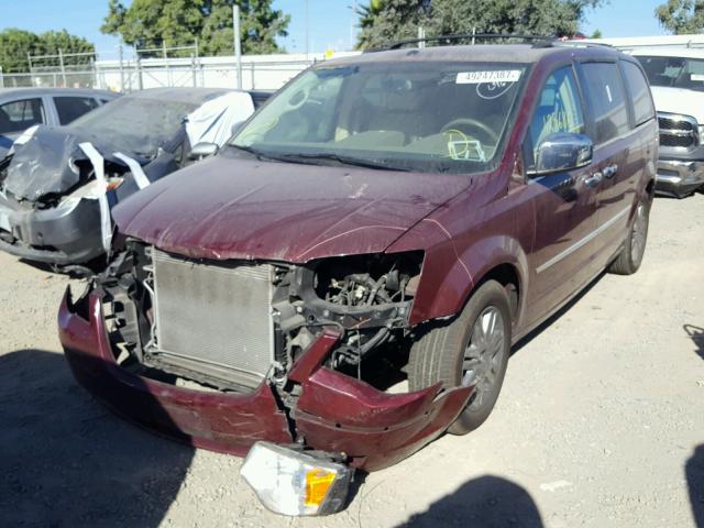 2A8HR64X08R800522 - 2008 CHRYSLER TOWN & COU BURGUNDY photo 2