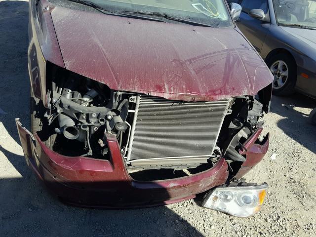 2A8HR64X08R800522 - 2008 CHRYSLER TOWN & COU BURGUNDY photo 9