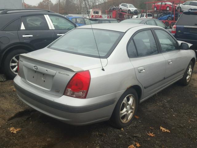 KMHDN46D05U019924 - 2005 HYUNDAI ELANTRA GL SILVER photo 4