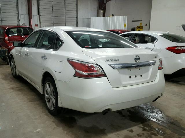 1N4AL3APXFC185308 - 2015 NISSAN ALTIMA 2.5 WHITE photo 3