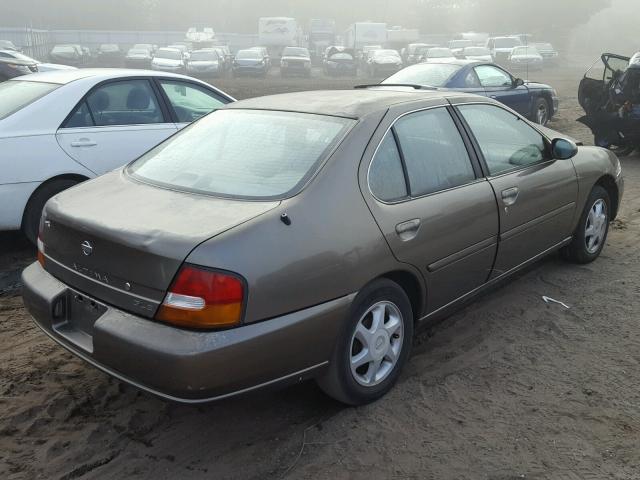 1N4DL01D8WC148095 - 1998 NISSAN ALTIMA XE BROWN photo 4