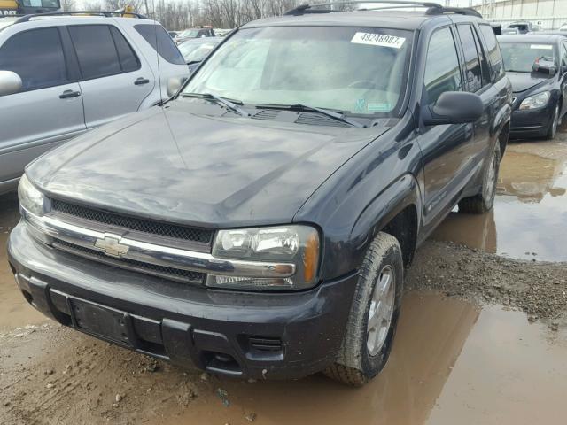 1GNDT13S532285600 - 2003 CHEVROLET TRAILBLAZE CHARCOAL photo 2