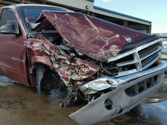 1B7HL48X82S685861 - 2002 DODGE DAKOTA QUA BURGUNDY photo 9