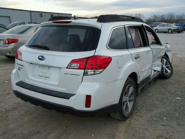 4S4BRCPC0E3297546 - 2014 SUBARU OUTBACK 2. WHITE photo 4