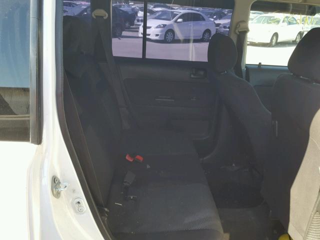 JTLKT334740168258 - 2004 TOYOTA SCION XB თეთრი ფოტო 6