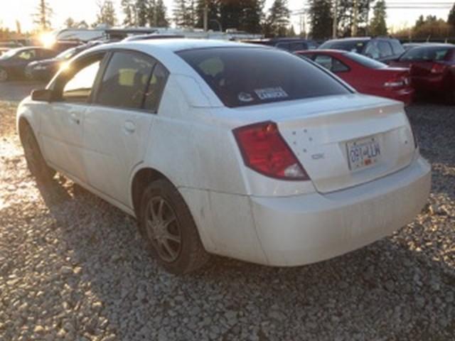 1G8AJ55FX7Z210018 - 2007 SATURN ION LEVEL WHITE photo 3