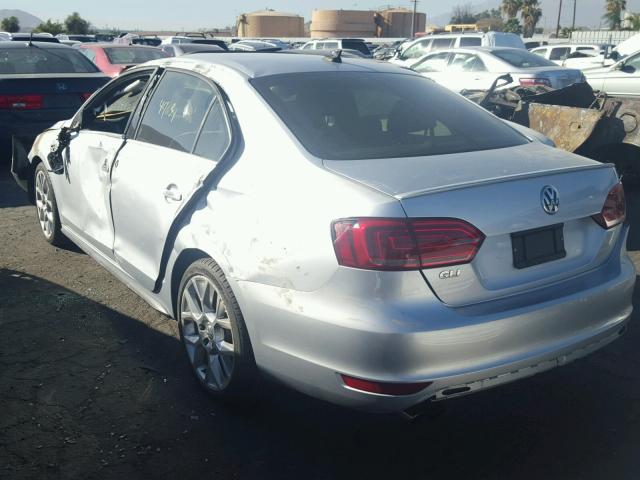 3VW4T7AJ3EM266218 - 2014 VOLKSWAGEN JETTA GLI SILVER photo 3