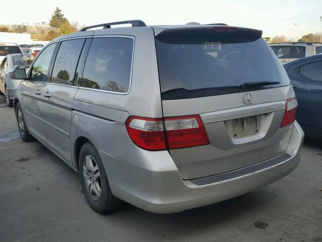 5FNRL38785B035282 - 2005 HONDA ODYSSEY EX SILVER photo 3