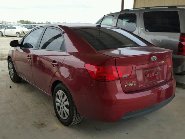 KNAFU4A2XB5455124 - 2011 KIA FORTE EX RED photo 3