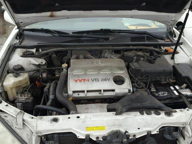 4T1BF32K74U076624 - 2004 TOYOTA CAMRY LE WHITE photo 7