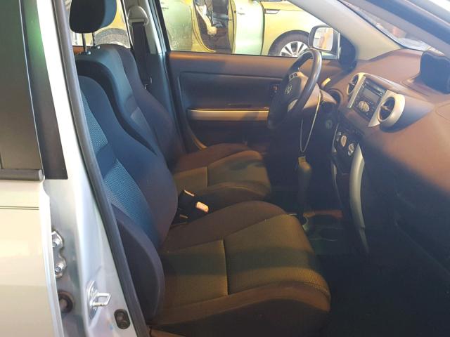 JTKKT624665017280 - 2006 TOYOTA SCION XA ვერცხლისფერი ფოტო 5