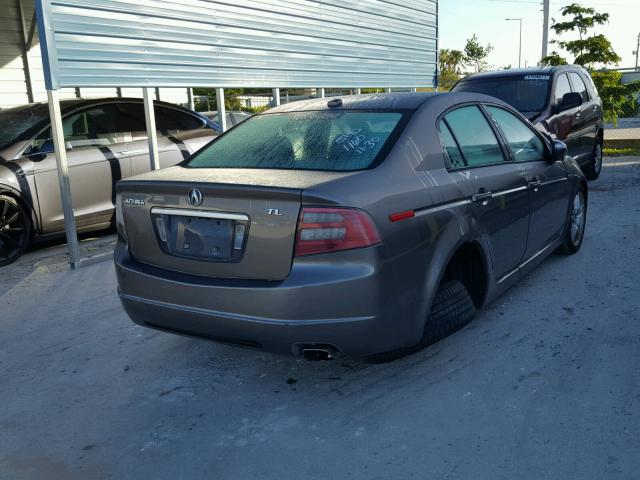 19UUA66297A011160 - 2007 ACURA TL SILVER photo 4