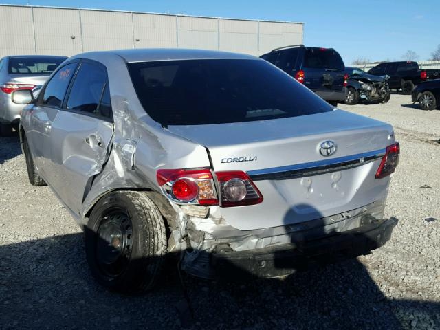 2T1BU4EEXCC812540 - 2012 TOYOTA COROLLA BA SILVER photo 3