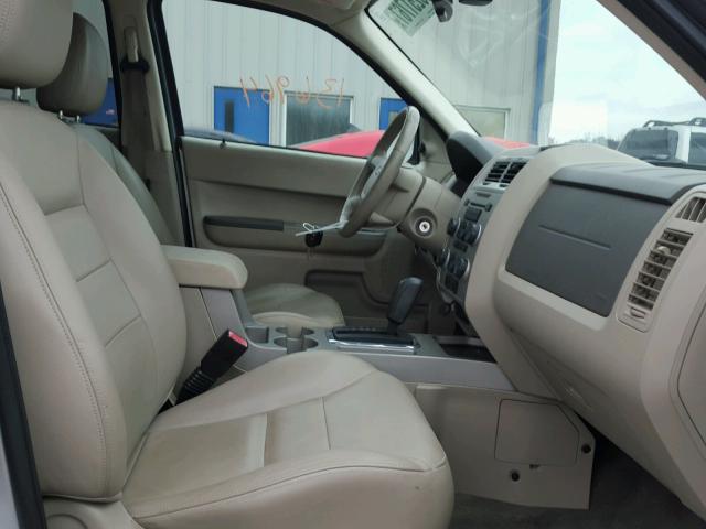 1FMCU03178KA14222 - 2008 FORD ESCAPE XLT SILVER photo 5