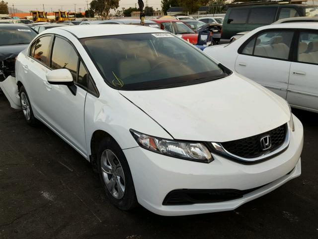 19XFB2F56FE114040 - 2015 HONDA CIVIC LX WHITE photo 1