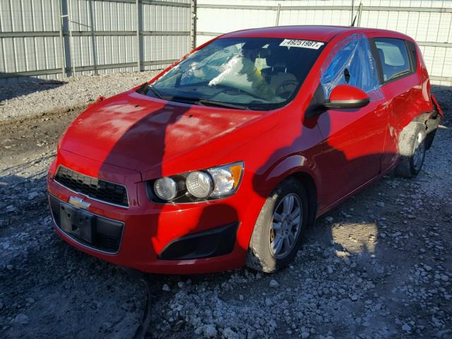 1G1JC6SHXC4115020 - 2012 CHEVROLET SONIC LT RED photo 2