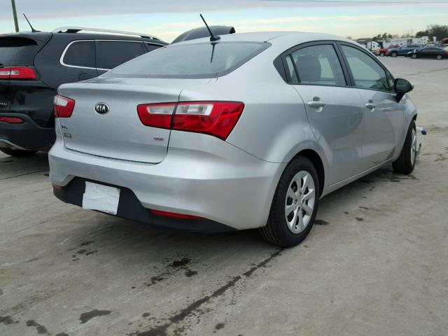 KNADM4A36G6597651 - 2016 KIA RIO LX SILVER photo 4