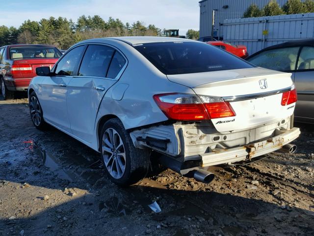 1HGCR2F5XDA272364 - 2013 HONDA ACCORD SPO WHITE photo 3