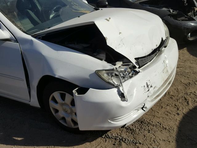 4T1BE32K54U313663 - 2004 TOYOTA CAMRY LE WHITE photo 9