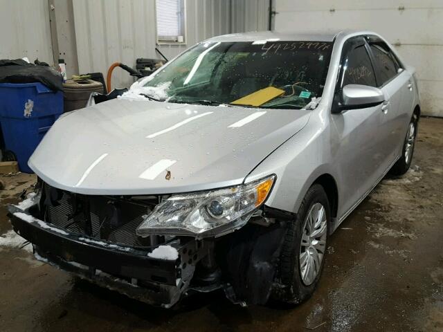 4T4BF1FK4ER350528 - 2014 TOYOTA CAMRY L SILVER photo 2