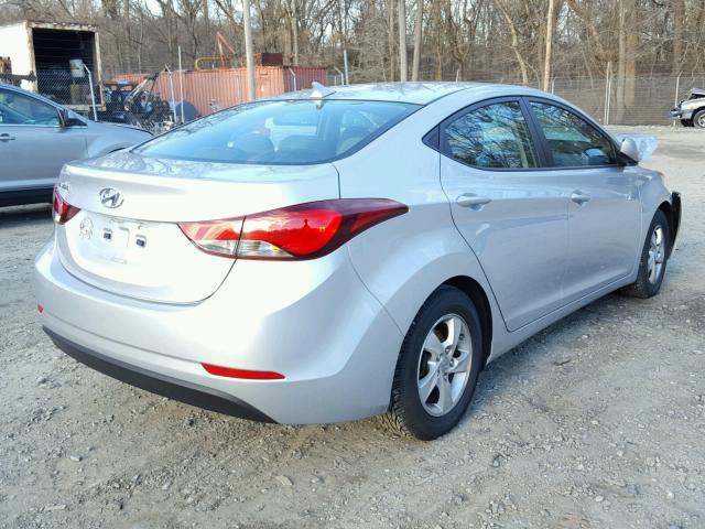 5NPDH4AEXEH493515 - 2014 HYUNDAI ELANTRA SE SILVER photo 4