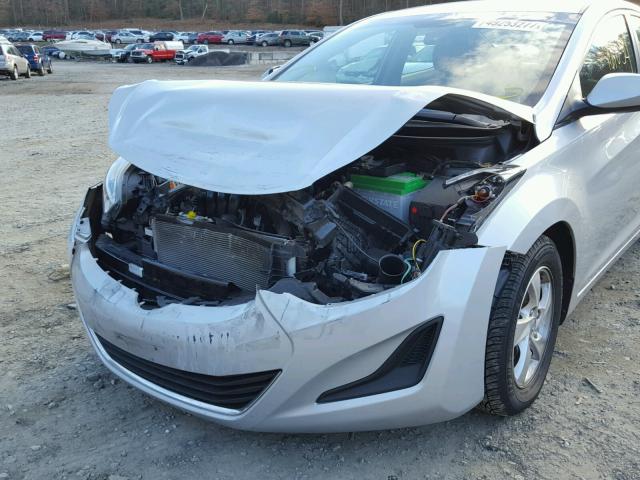 5NPDH4AEXEH493515 - 2014 HYUNDAI ELANTRA SE SILVER photo 9