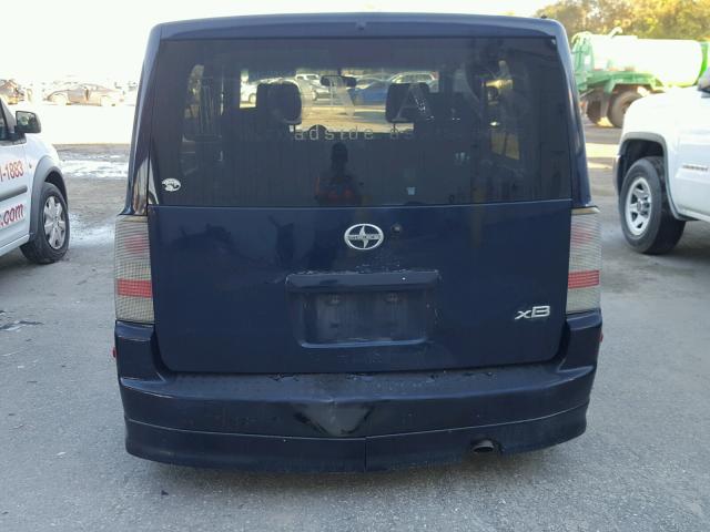 JTLKT324440161947 - 2004 TOYOTA SCION XB BLUE photo 9