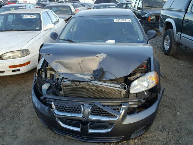 1B3EL46X75N610384 - 2005 DODGE STRATUS SX GRAY photo 9