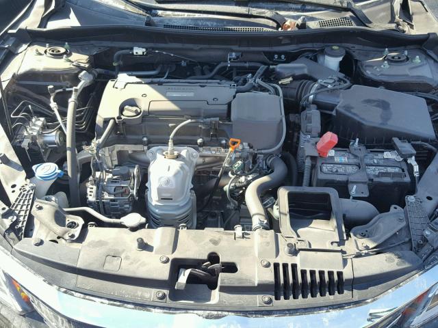 1HGCR2F33HA152992 - 2017 HONDA ACCORD LX CHARCOAL photo 7