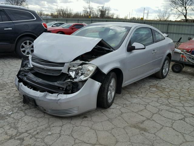 1G1AL12F357555695 - 2005 CHEVROLET COBALT LS SILVER photo 2