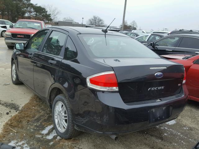 1FAHP3FN4AW192949 - 2010 FORD FOCUS SE BLACK photo 3